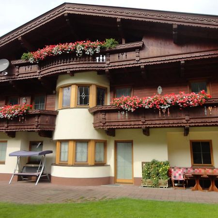 Ferienhaus Regina Tux Buitenkant foto
