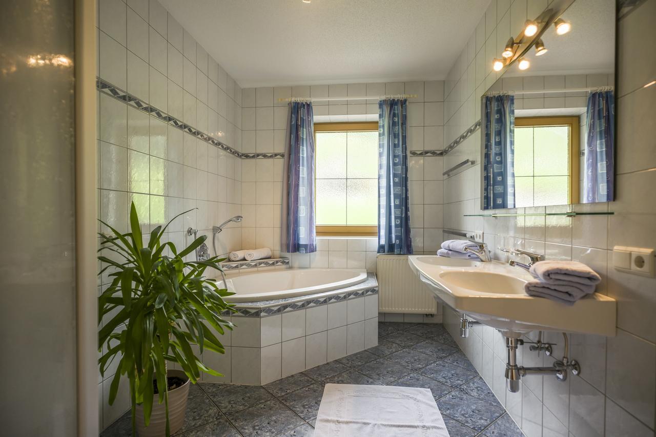 Ferienhaus Regina Tux Buitenkant foto